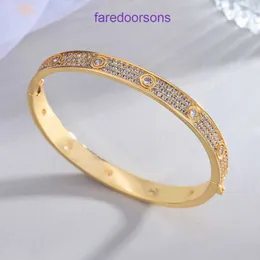 Carter Designer Pulseiras para mulheres e homens Moda simples dupla fileira de diamantes pulseira completa banhada com anel rosa de ouro 18K acesso para namoradas Tem caixa de presente