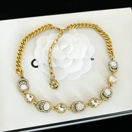 رسالة العلامة التجارية عتيقة مصممة قلادة للنساء سلسلة الذهب مطلي بالمجوهرات إكسسوارات هدية