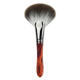 Pędzle V05 Profesjonalne ręcznie robione pędzel makijażu miękki śnieżny lis włosy duży wentylator kształt twarz pędzel pędzel czerwone drzewo sandałowe makijaż