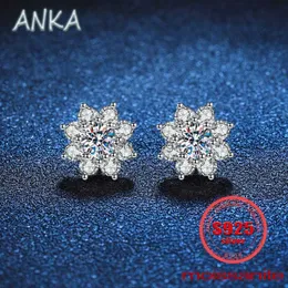 Stud ANKA NEW S925 sterling silver sunflower earrings 1 D color moissanite earrings for women YQ240110