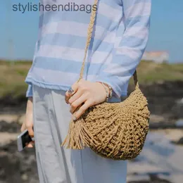 Umhängetaschen für Damen, kleine Halbkreis-Quasten-Stricktasche, Sommer-Reise-Rattan-Tragetasche, gestrickte Handtasche, Mädchen-Schultertasche, Schlüssel, Münztaschen, stylischeendibags