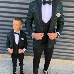 Fashion 3 Pcs Slim Fit Wedding Grooms Tuxedos Formal Blazer Kid Prom Suit JacketPantsVest Green Seuqins Boy Mens Casual Suits 240110