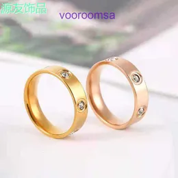 Anéis de edição de alta qualidade Light Luxury Carter Straight anel de aço de titânio sem desbotamento ins anéis de diamante na moda para mulheres com caixa original