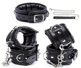 Zacht Gewatteerde Bondage Kit Zwart PU Lederen Handen s Enkel s Hals Kraag Set BDSM Bondage Terughoudendheid Speeltjes voor Paar Y181024055977162