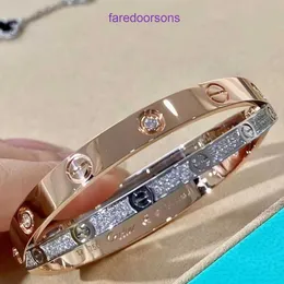 سوار الموضة Carter Ladies Rose Gold Silver Lady Bangle v Gold Rose Love Wide Wide Cull Diamond Sky Star Bracelet Free with Colorle que Gift Box