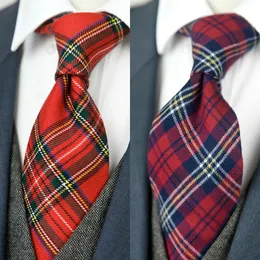 Kontrollerad rutig Scottish Tartan Red Crimson Grey Grey Green Yellow Blue Mens Ties Slipsar Present För män 240109