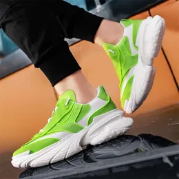 Zapatillas deportivas informales con plataforma de moda urbana para hombre, zapatillas gruesas de tendencia verde, zapatos atléticos antideslizantes para exteriores