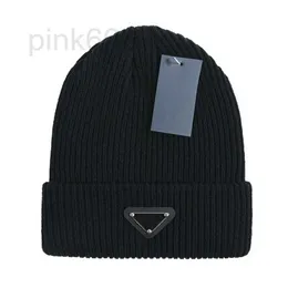 Beanie / Skull Caps Designer Inverno Mens e Mulheres Quente Beanie Bonnet Malha Lã Carta Versátil Mais Grosso Veet Viagem Esqui Esporte Moda Ao Ar Livre 2EOJ