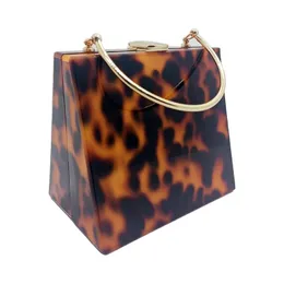 Women Wallet Luxury Acrylic Evening Clutch Purse Vintage Leopard Amber Print Chain Shoulder Crossbody Bag Party Prom Handbag 240109