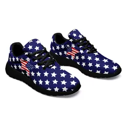 Легкие дизайнерские дышащие кроссовки с флагом США на шнуровке для бега, ходьбы, тенниса, лучшая повседневная обувь, американские патриотические мужские и женские кроссовки с сетчатым верхом