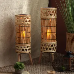 Portacandele in legno rattan ampio balcone El pavimento del soggiorno lampadario semplice di lusso mobili Mariage