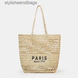 Shoulder Bags Casual Hollow Str Tote Bag Designer Letters Paper Woven Women Shoulder Bags Handmade Summer Beach Handbag Large Capacity Pursestylisheendibags