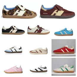 2024 spring new long-tongue horse hair leopard German training shoes strawberry bear powder women's shoes retro casual low-top board shoes