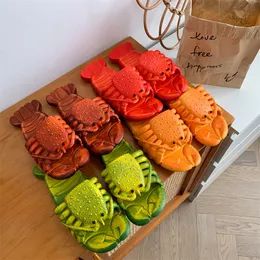 Summer male and female couples fashion slippers parent-child cartoon creative funny crayfish beach slippers wholesale