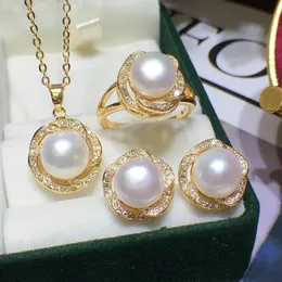 Conjuntos nuevos diseño de flores de cristal brillante perla de agua dulce natural 14k oro juego de joyas femeninas aretes de collar anillos para mujeres