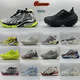 Pneumatico pneumatico per scarpe casual piattaforma designer designer donne uomini paris runner 7.0 trasmetti forme addestrars piattaforma marchio graffiti blacktracks allenatori tess gomma