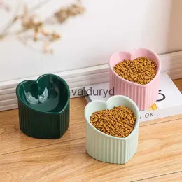 Futternäpfe für Hunde, Keramik, geneigt, erhöht, Katzennapf, Herzform, rutschfest, niedlich, für Katzen, Kätzchen, kleine Hunde, funktionsfähig, Breite 14 cm, handgefertigter Futternapf für Haustiere