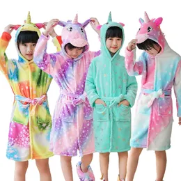 Зимний халат для маленьких девочек от 3 до 4, 5, 6, 7, 8, 9, 10, 11 лет, детские пижамы для подростков, мягкие теплые радужные детские полотенца, халаты, домашняя одежда 240111