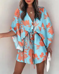 Party Dresses Women's Summer Flying Sleeves Sexig V-ringning Lace Up Print Beach Dress 2024 Spring Quarter Sleeve Loose Button Mini
