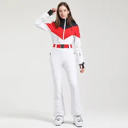 Skianzug Damen Snowboardbekleidung Skims wasserdichte Damen Winterjacken Schneemantelanzug Kaltoverall Overalls Hosen 240111