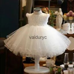 Flickans klänningar New Fashion Sequin Flower Girl Dress Party Wedding Princess White Tulle Toddler Baby Girls Dope Dopning 1st Birthday Gown H240508
