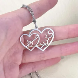 Ciondoli Personalizza Collana con nome arabo con due cuori Ciondolo placcato oro 18 carati Intaglio profondo Personalizzato Doppi nomi Gioielli Regalo per le donne