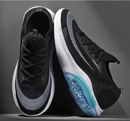 Nowe męskie buty do biegania poduszka moda na zewnątrz sporty trampki Jogging Design klasyczny plus rozmiar 36-46 par unisex buty czarne białe