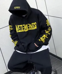 Sonbahar Kış Vetementleri Büyük Logo Kapüşonlu Büyük Boy Hiphop Vetements Hoodies Kadın Çiftler Kapşonlu Sweatshirt1153362