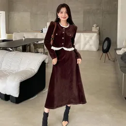 Arbeitskleider Herbst Rock Mantel Anzüge Frauen Korea Sweet Age Reduzierende Rüschenkante Gespleißt Cord Hohe Taille Bedeckend Fleisch Zeigen Dünnes Set
