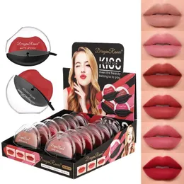 Zestawy 12PC/LOT Makeup Lazy Lazy Lipstick Łatwa w użyciu Veet Matte Lip Stick Sexy Red Pigmented Make Up Stick Beauty Lip Balm