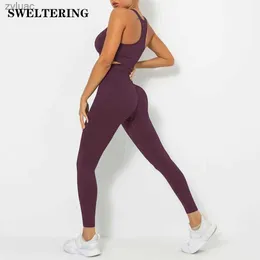 Completo da yoga Tute da donna 2 pezzi Set da yoga Tuta da donna senza cuciture Set da allenamento push up Abbigliamento sportivo Abbigliamento da palestra Reggiseno fitness Leggings a vita alta Tuta sportiva YQ240115