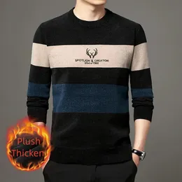 Autumn Winter Men's Knit Sweater O-Neck Striped Deer Embroidery Plush Thicken Pullover Fashion Trend Casual Men's Knitwear Top 240111