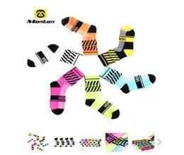 2018 neue hochwertige Herren- und Damen-Radsocken Sportsocken Fahrrad-Laufstrümpfe Basketball-Fußballsocken 8e05032180062