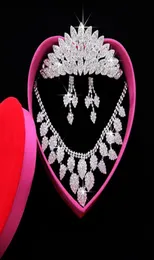 Bröllop brud krona örhängen halsband 2019 brud smycken uppsättningar lysande strass prom formella party slitage smycken set quinceanera3461591