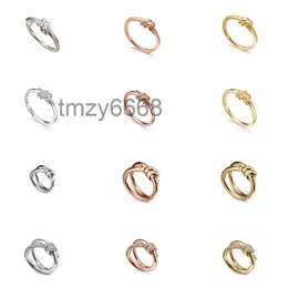 Bague de créateur pour femmes, corde torsadée, sans diamant, sertie de diamants, mode populaire, classique, polyvalente, simple, double, multi-taille 40LU