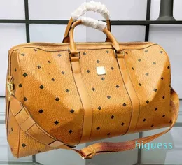 2024 New Duffle Bag McBag 디자이너 가방 스포츠 체육관 여성 클래식 큰 수하물 핸드백 고용량 토트 가방 Courrier Shoulder Crossbody Airport