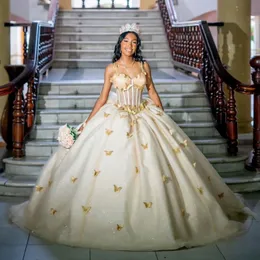 Seksowna ukochana księżniczka Quinceanera sukienki 2024 Off Bower Bow Gillter cekiny koronkowe gorset vestidos 15 Anos Rosa Miss