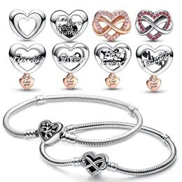 2024 Mothers Day Gifts Family Infinity Red Pink Heart Charm för Original Moment Armband Snake Chain Fine Jewellery