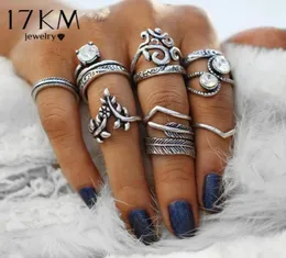 Cluster Ringe 17 km Vintage Silber Farbe Knuckle Carving Antike Hohle Blume Blätter Kristall Party Schmuck Für Frauen 8 PCSLot5488914