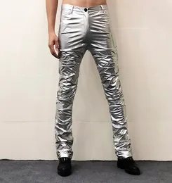 남자 바지 컬러 남자 의상 Pu Pant erkek pantolon 패션 주름 바지 나이트 클럽 스트리트웨어 Shinny Sexy Leather
