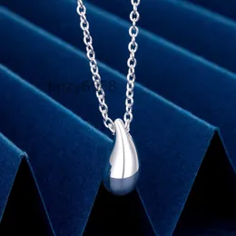 Gouden t v ketting gepersonaliseerde veelzijdige druppelvormige hanger eenvoudige lichte luxe kraagketting voor dames 4NA7