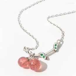 Pendant Necklaces Sole Memory Natural Strawberry Crystal Cherry Leaves Branch Silver Color Clavicle Chain Female Necklace SNE482