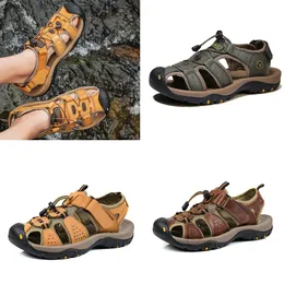 2024 Sandal Flats Shoes Mens Kvinnors designer utomhus toffel botten komfort sandvatten strand sandaler stor storlek 38-48