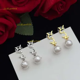 Stud Stud Designer Düğün Küpe 2024 Stud Luxury Mücevher Cazibesi İnci Kolye Küpeler Studs Kadın Hoop Küpe Saplama Gümüş Kulüp Hediyesi Bijoux De Luxe Küpe