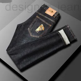 Jeans da uomo firmati Uomo Jeans larghi Vers Pantaloni firmati Business Casual Lungo Medusa Bottone placcato oro Pantaloni sportivi da uomo larghi per uomo HBZW