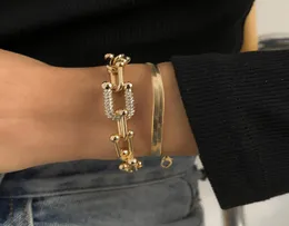 Fibbia a coclea con tendenza alla moda a catena piatta Set di bracciali Agisci il ruolo di essere assaggiato Bracciale in metallo hip hop A3596756