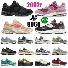 New 2002r Protection Pack 9060 2002r Sports Shoes for Men Women Pink Phantom Retro Black On Sea White M 2002 R Rain Cloud Bollance Athletic Sneaker