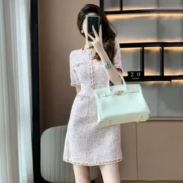 High Quality Runway French Summer Tweed O-Neck Pink Dress Women Sweet Elegant Chic Slim Waist Short Sleeve Dresses Vestidos 240112