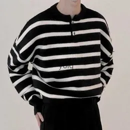 Мужские свитера 2023 вязаные легкие роскошные пуловеры свитер мужские повседневные винтажные топы с воротником Генри в полоску с длинными рукавами уличная одежда Autumnyolq