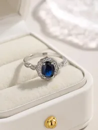 Кольца кластера, женское кольцо из чистого серебра 925 пробы с овальной шпинелью и высококачественным дизайном для изысканного изящного стиля.